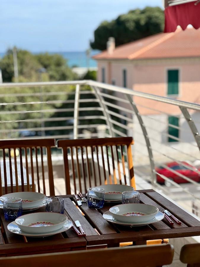 Vista Mare Apartment Savona Exterior foto