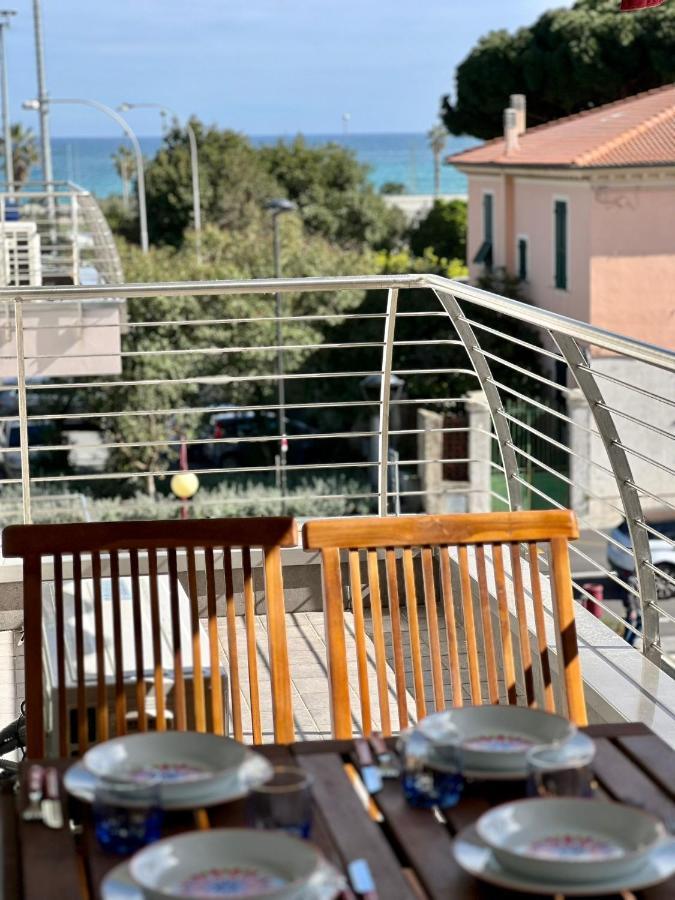 Vista Mare Apartment Savona Exterior foto