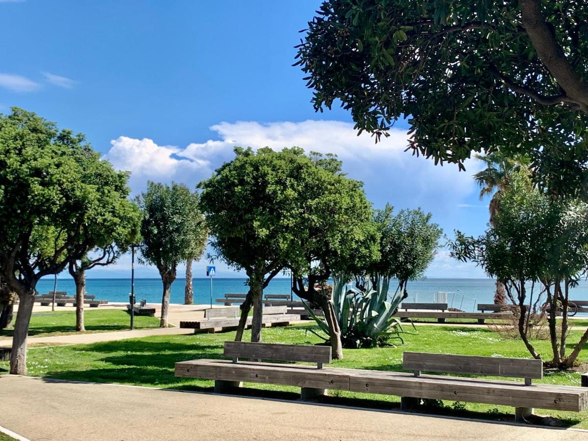 Vista Mare Apartment Savona Exterior foto
